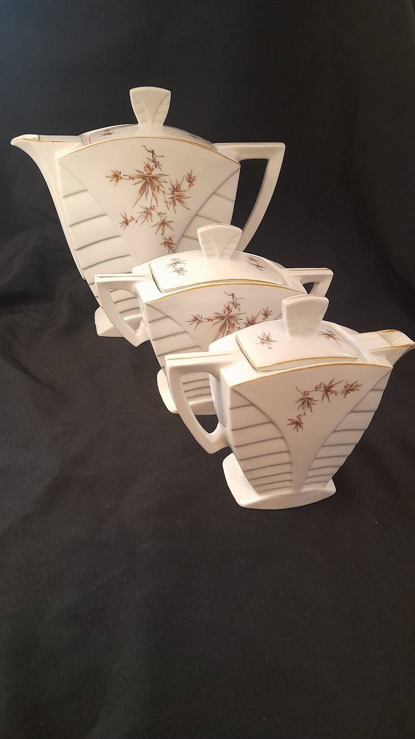 Art deco style coffee service 1 coffee maker, 1 milk jug, and 1 sugar bowl