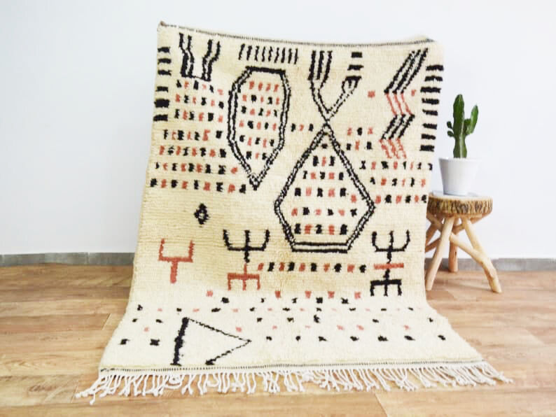 Moroccan carpet 180x118cm