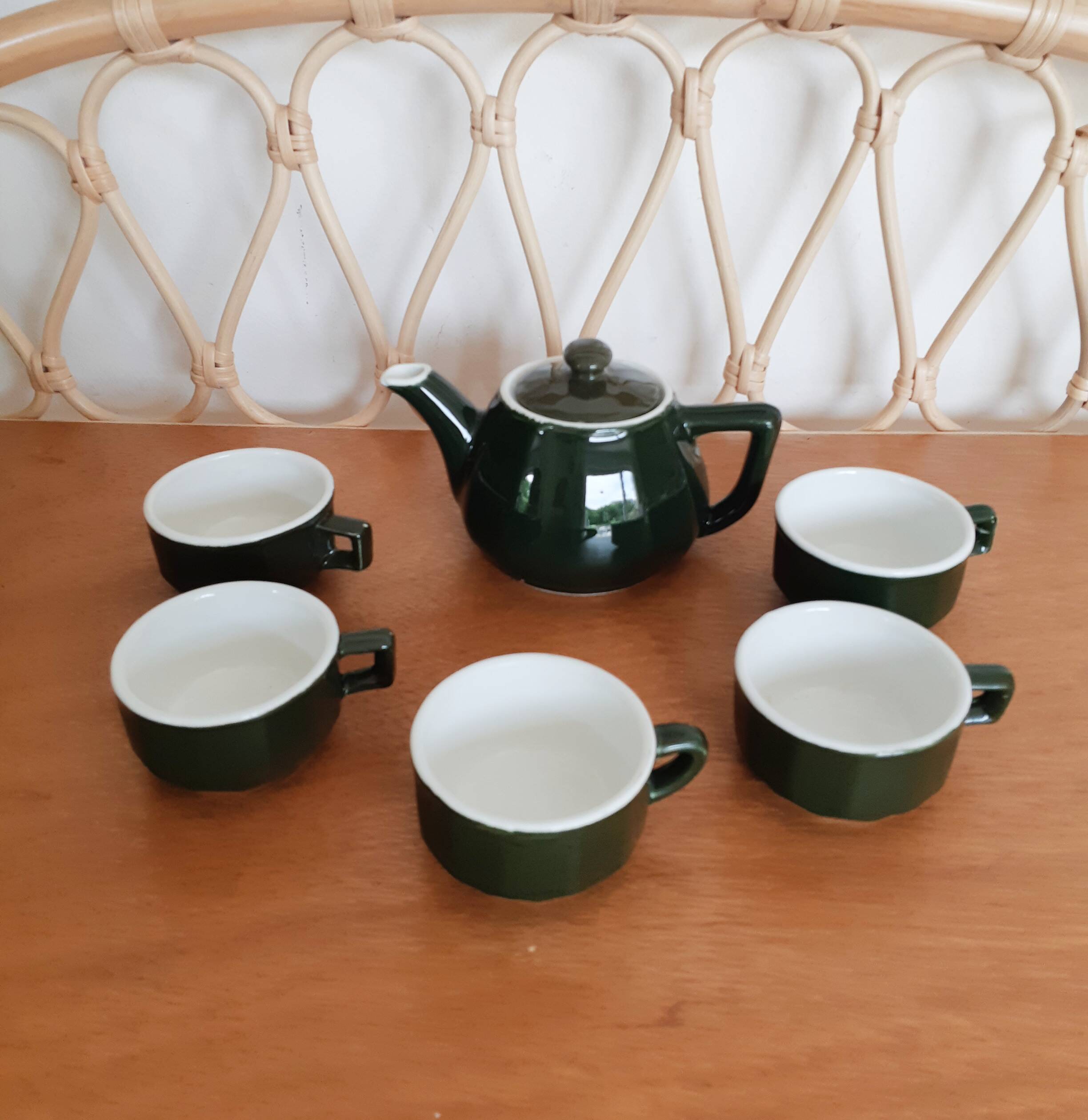 Coffee/tea set, green porcelain bistro