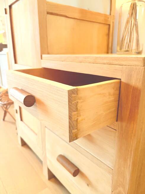 Small asymmetrical wardrobe "Clémentine"