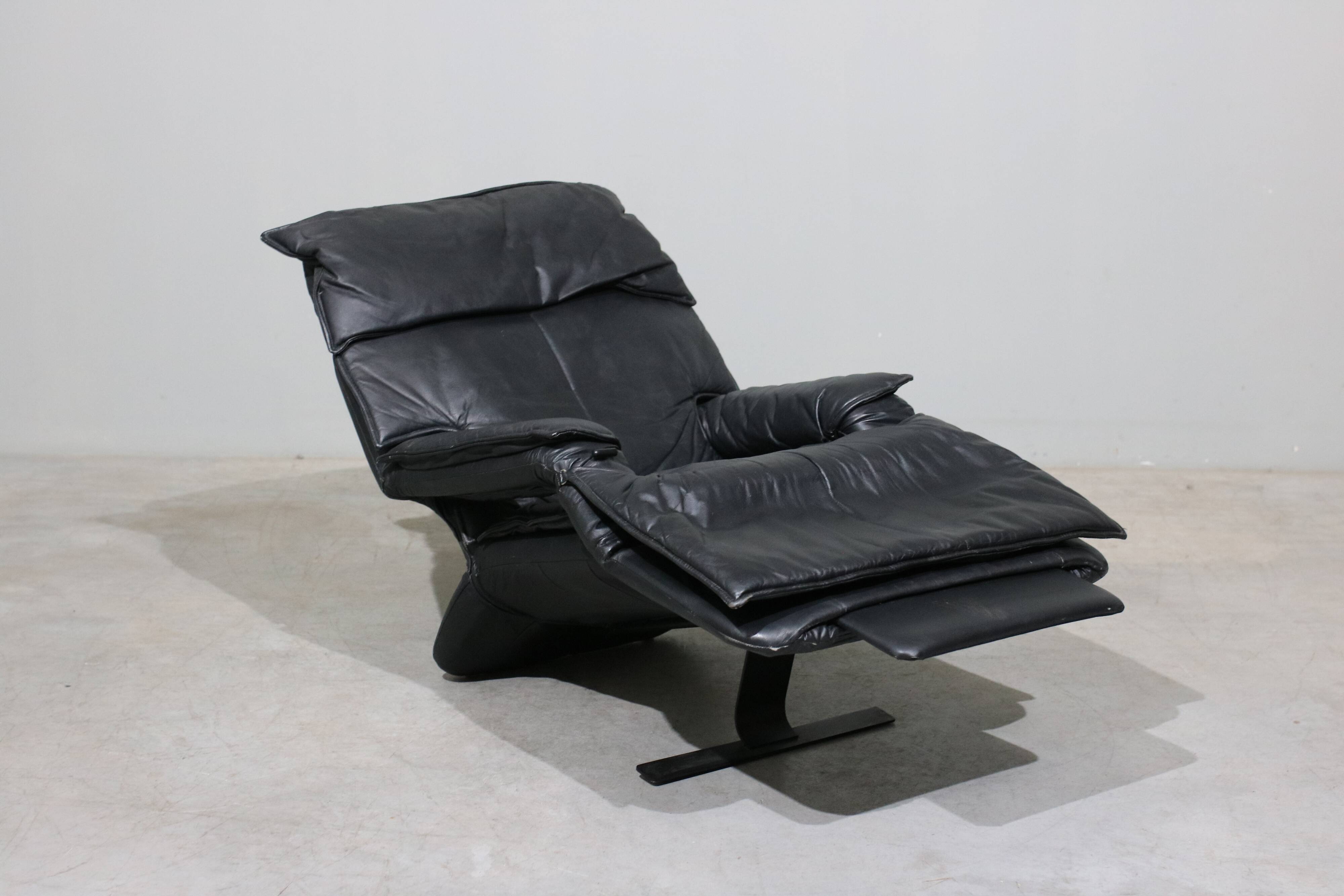 Brazilian Modern Reclining Chair “Pony” by Percival Lafer, 1980s