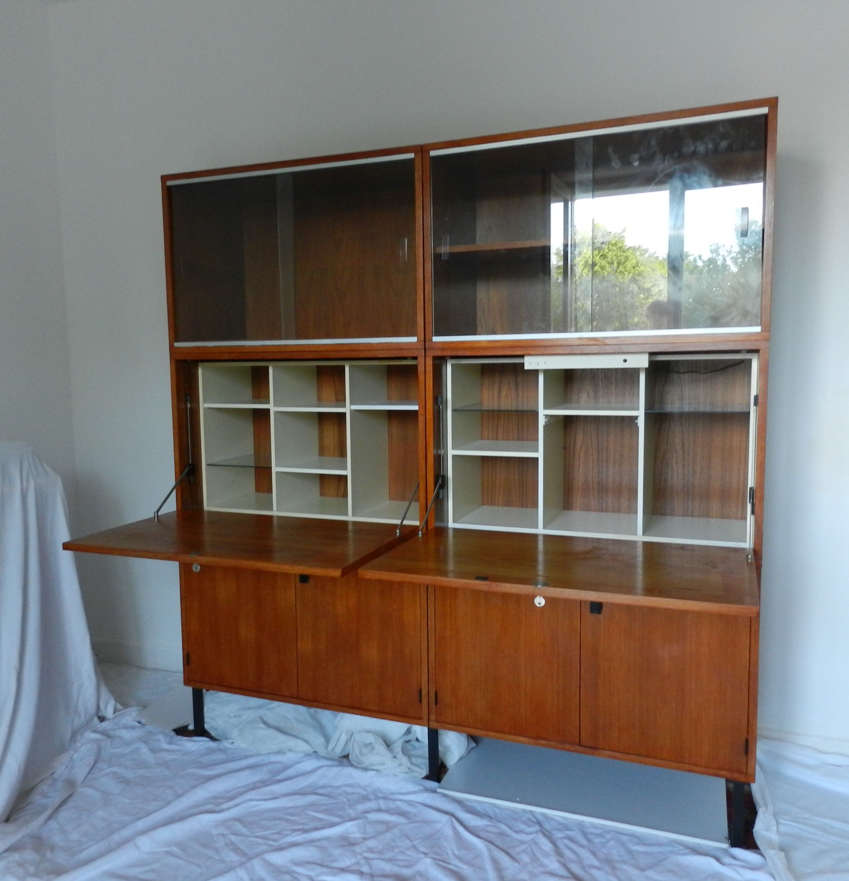 Living from the 60s/70s including 6 elements