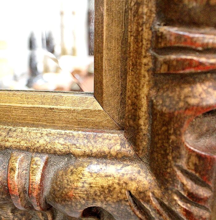 Gold-tinted wooden and stucco rectangular mirror - 1920