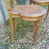 Paire de chaises cannees doré anciennes style louis xvi