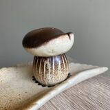 Salt and pepper shakers