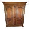 Armoire en merisier massif style Louis XI