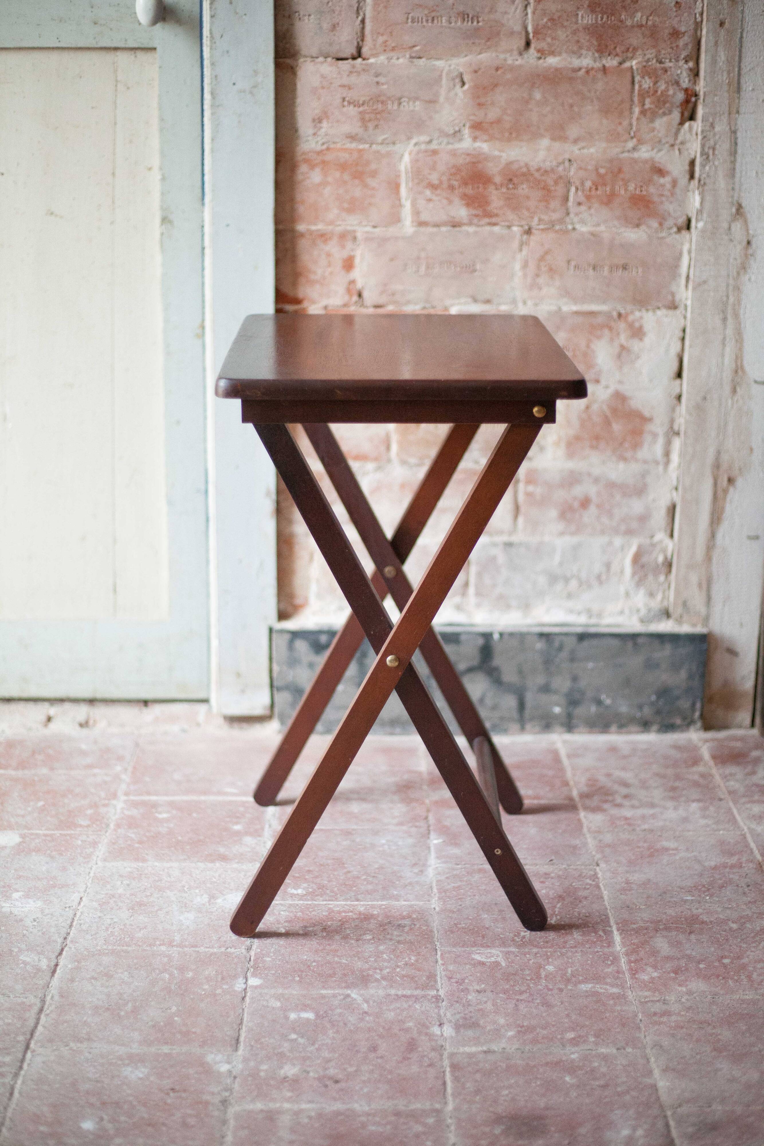 Table d'appoint pliante en bois