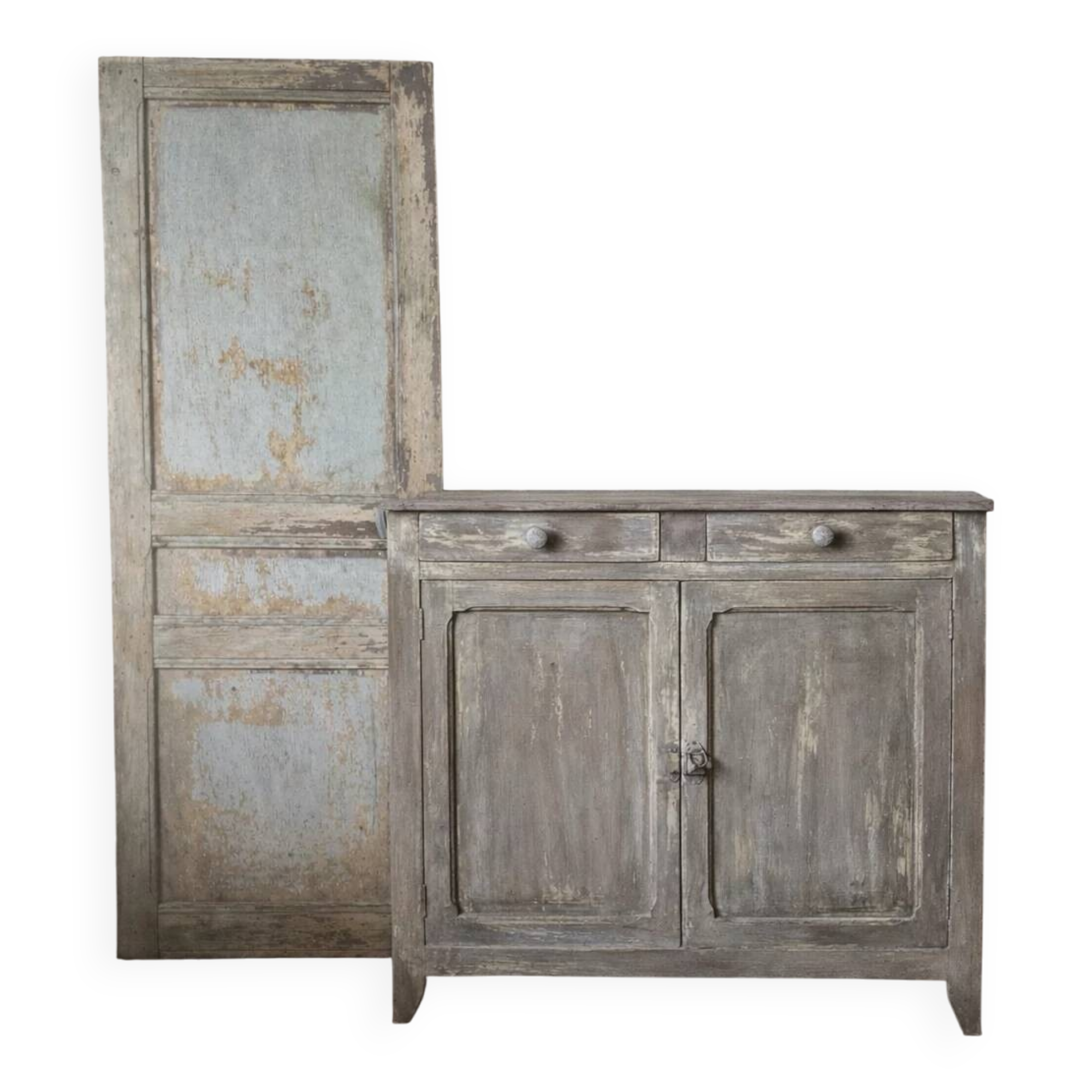 Parisian buffet in beech from the early 20th century with an antique finish.