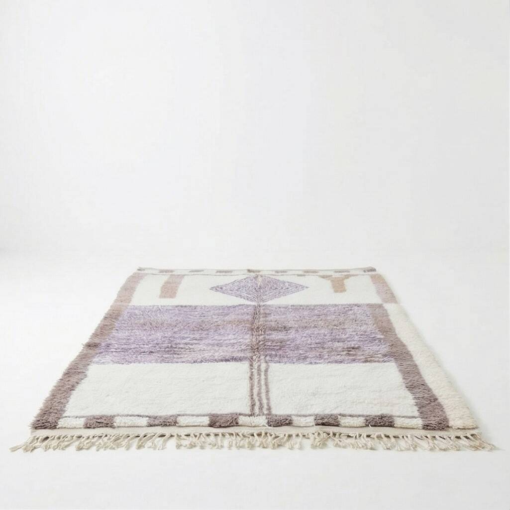 Berber wool rug in violet 200x300 cm