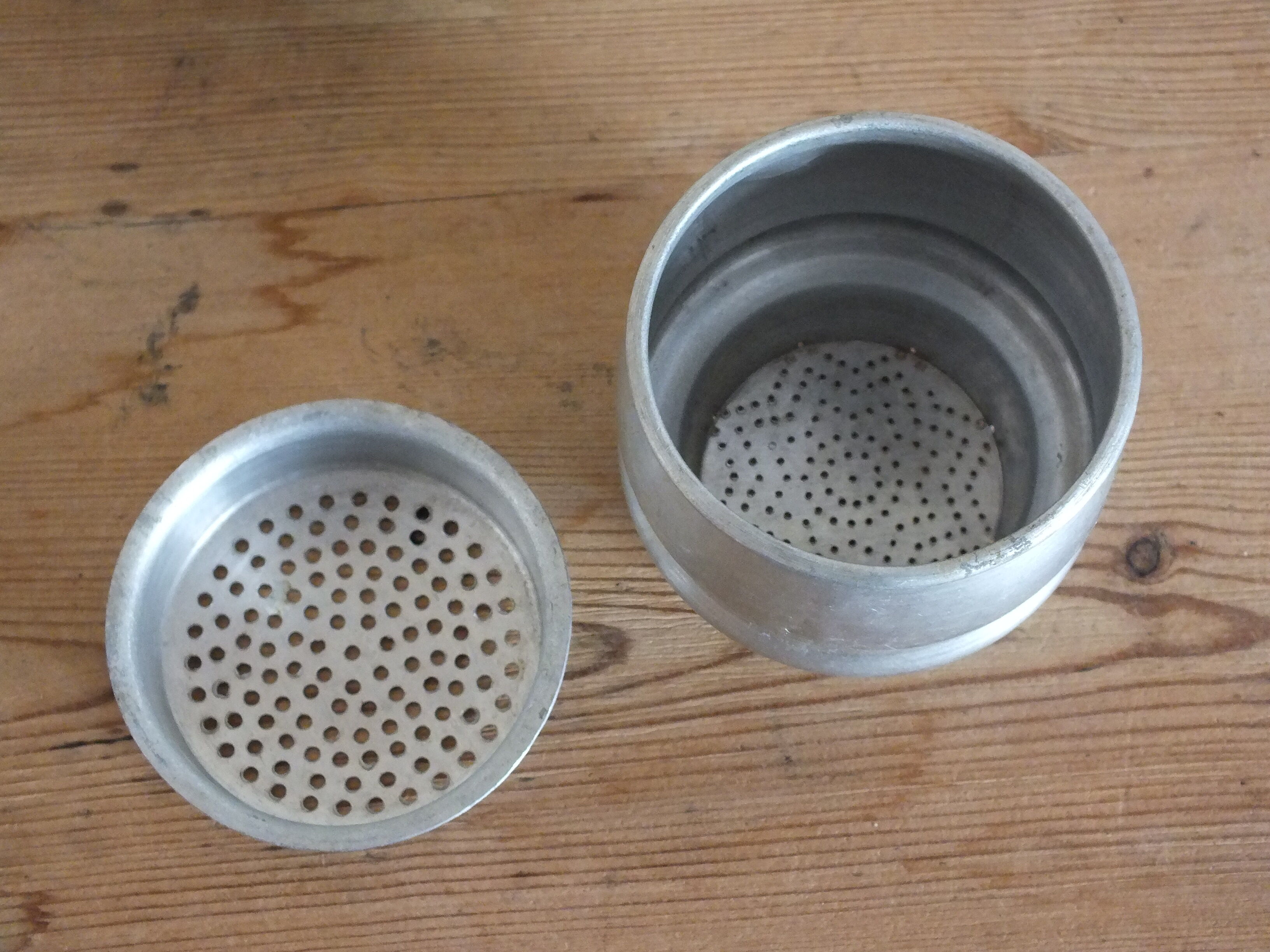 Selfish or miniature coffee maker green and yellow