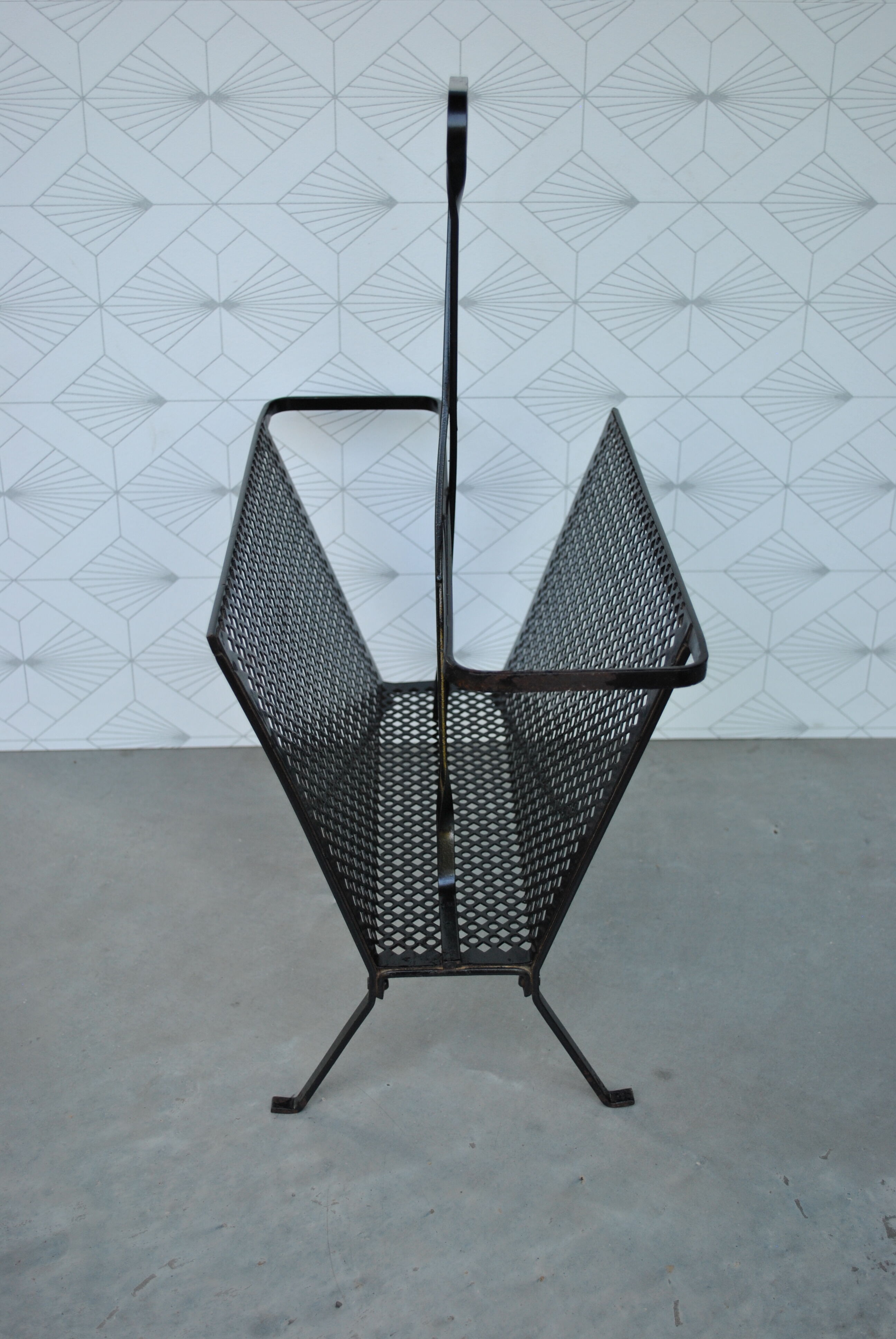 Design magazine Mathieu Mategot 1950