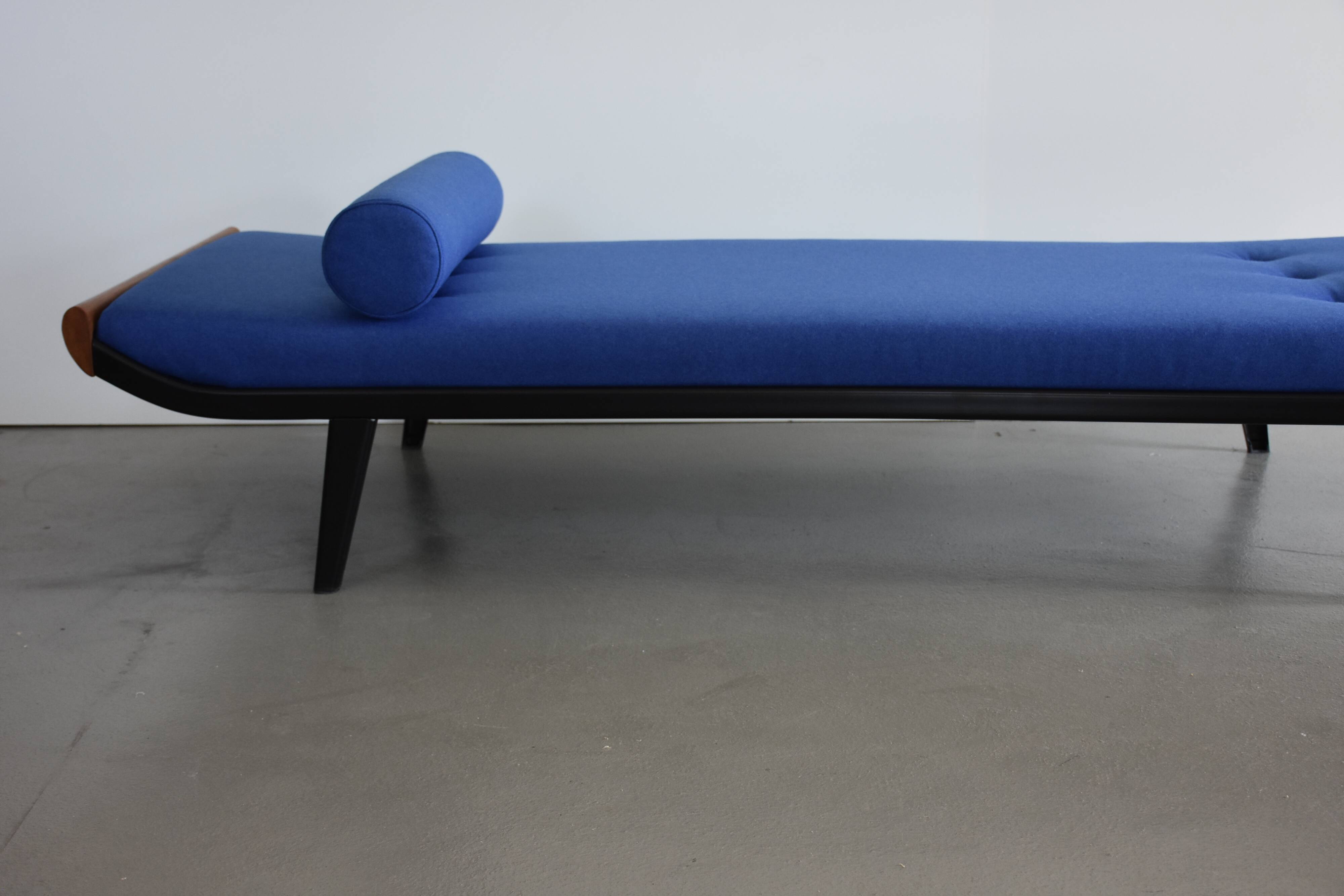 Restored Mid Century Daybed 50s 60s 70s