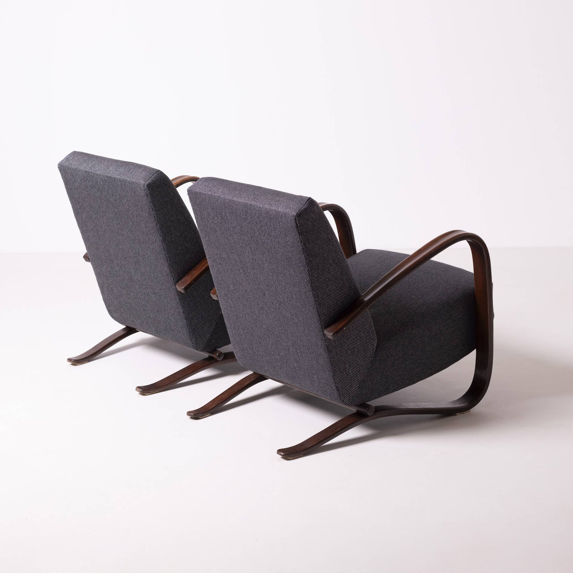 Pair of H-269 Jindrich Halabala lounge chairs, Czechoslovakia, circa 1950