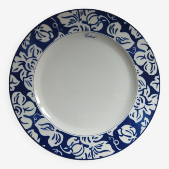 Cacharel dish in fine porcelain