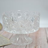 Crystal fruit cup with rounded edges