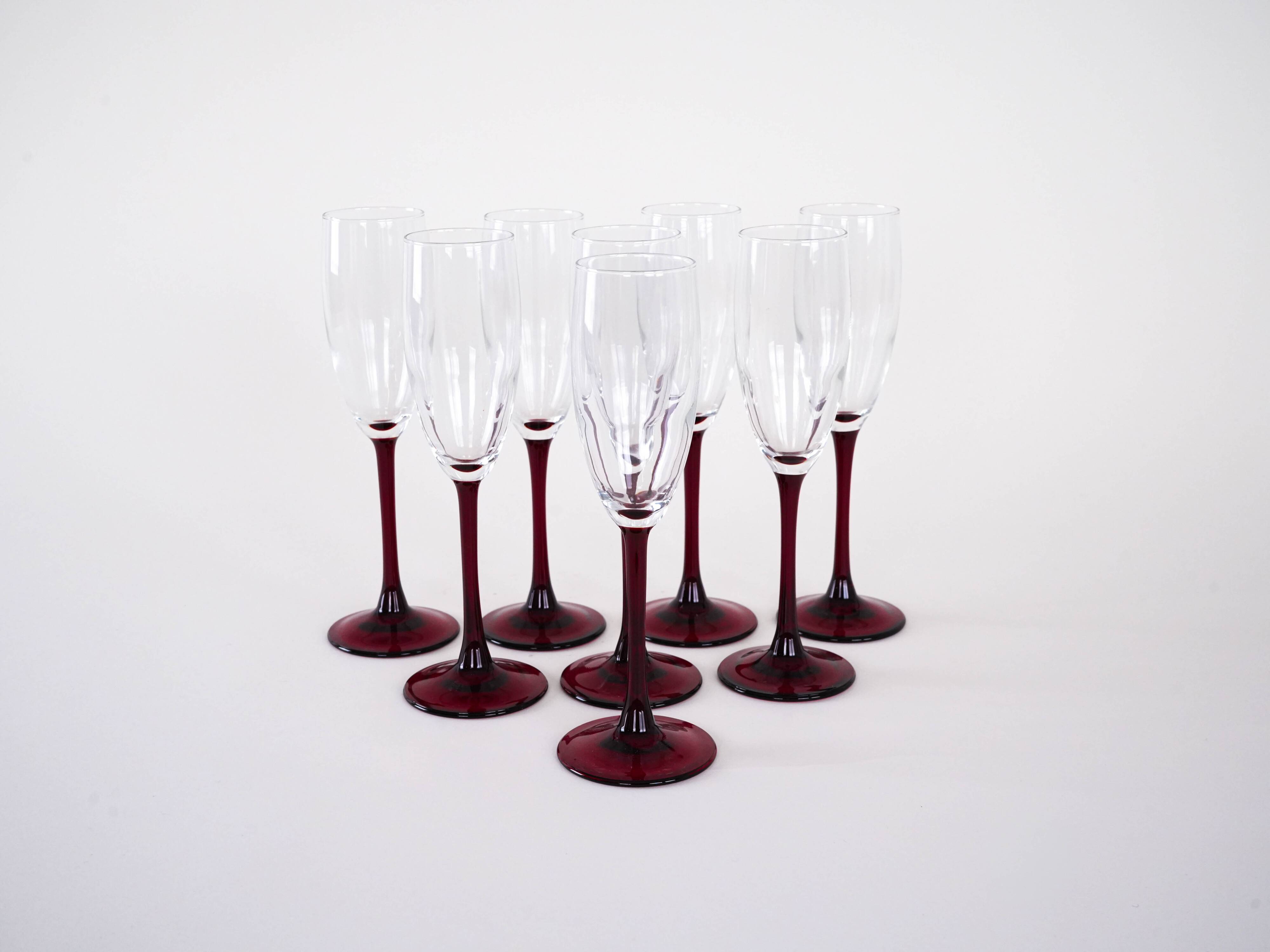 Set of champagne glasses, French design, 1970s, manufacturer: Luminarc