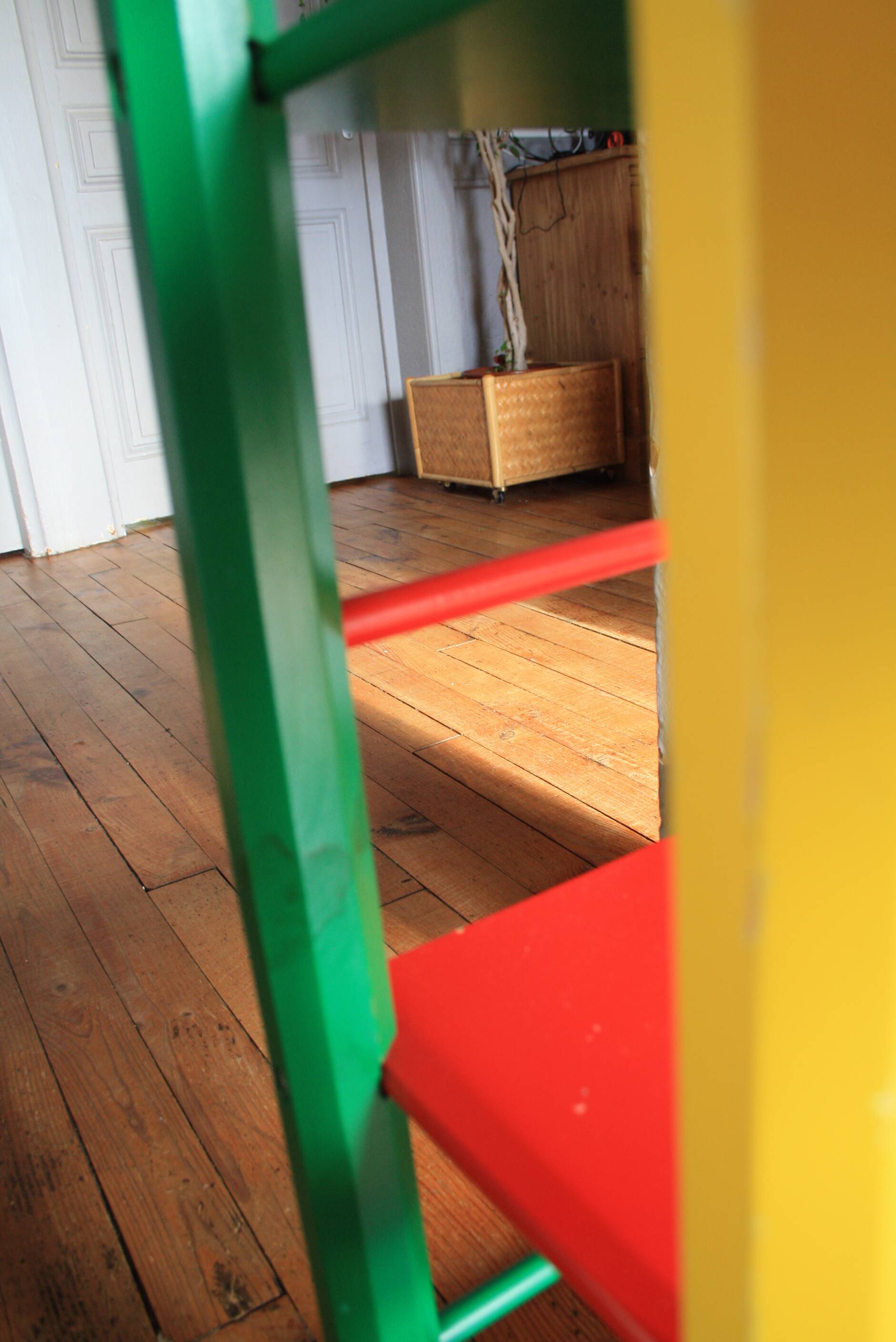 Pierre Sala pencil shelf