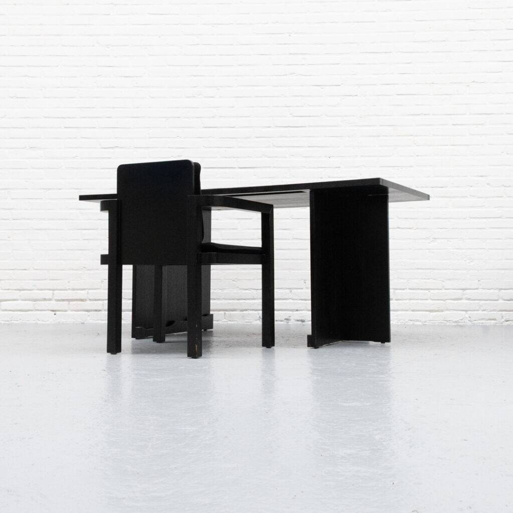 Chaise et bureau Walter Gropius Fagus