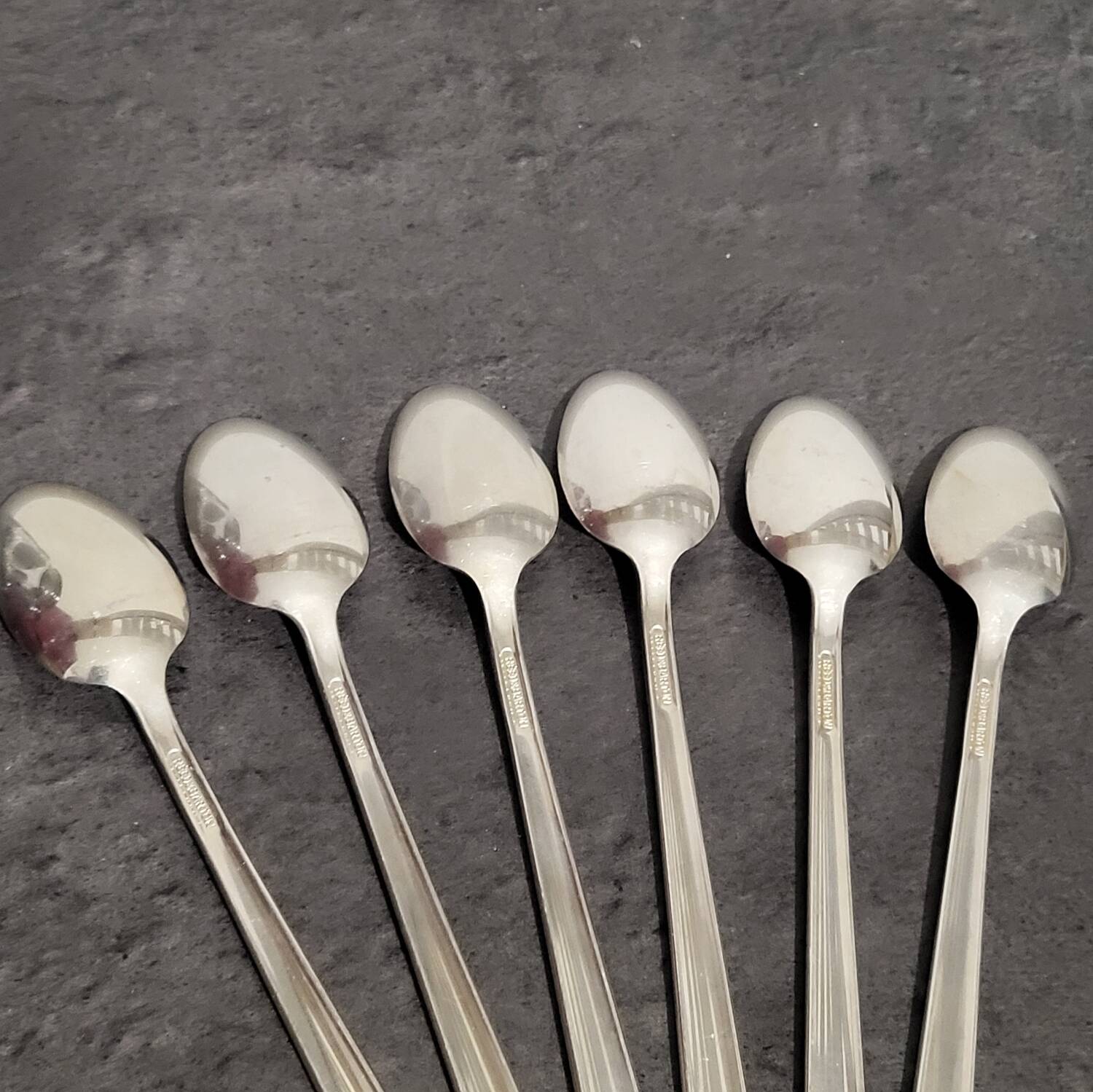 6 vintage Sheraton spoons by Reed & Barton in excellent condition.