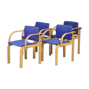 ensemble de quatre chaises danoises stackable beech par Friis et Moltke