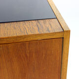 Buffet en chêne et verre noir, Tchécoslovaquie années 1960