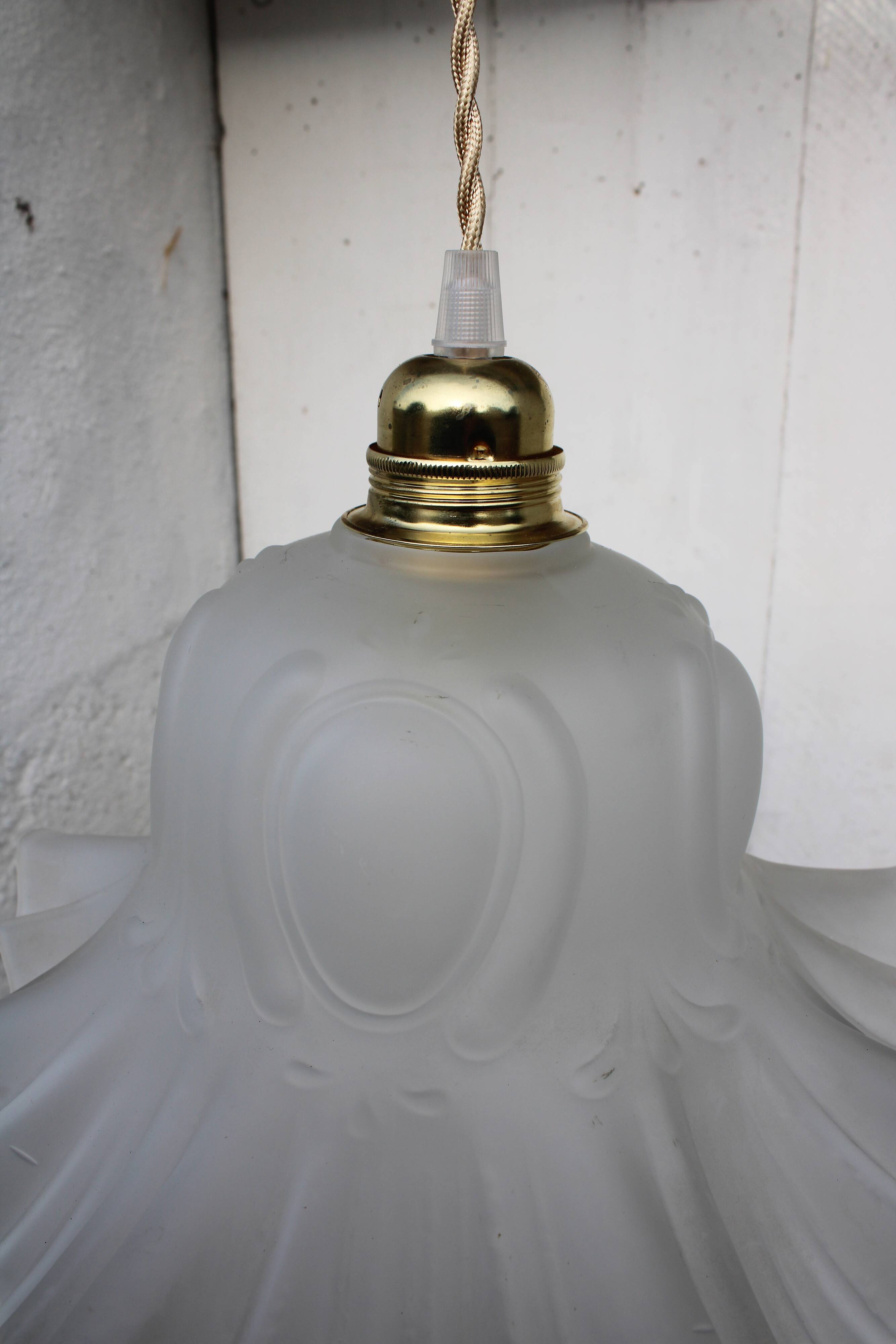 Frosted glass tulip hanging lamp