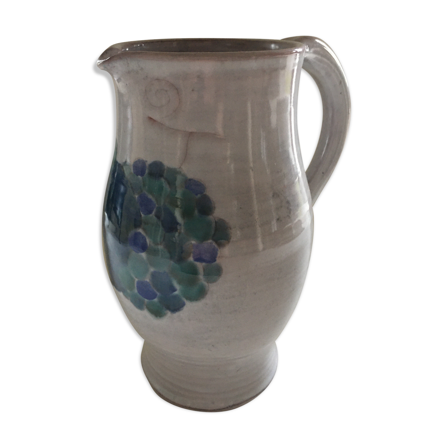 Ceramic pitcher of the Cloutier brothers