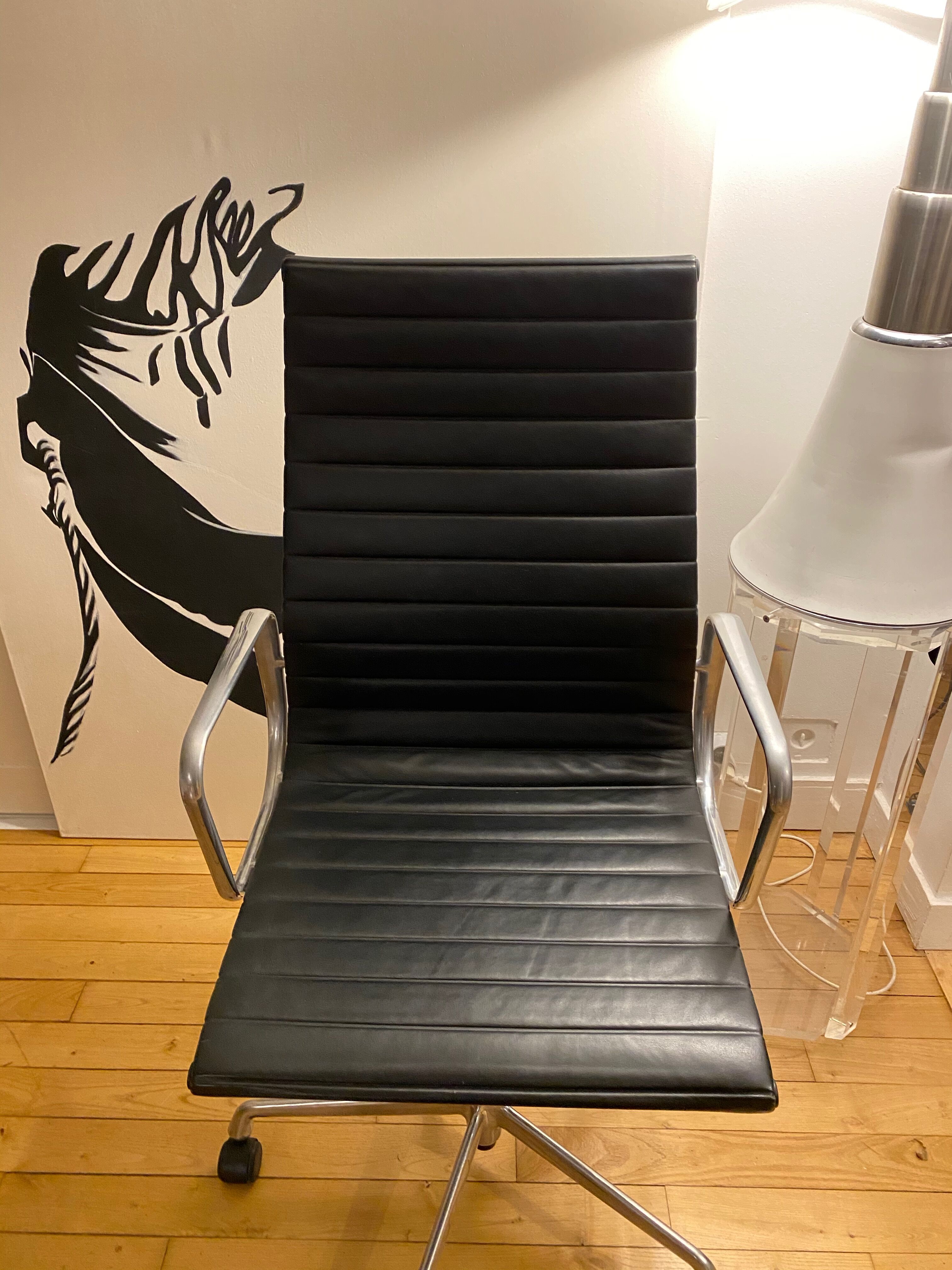 Chair Eames EA 119 Vitra edition