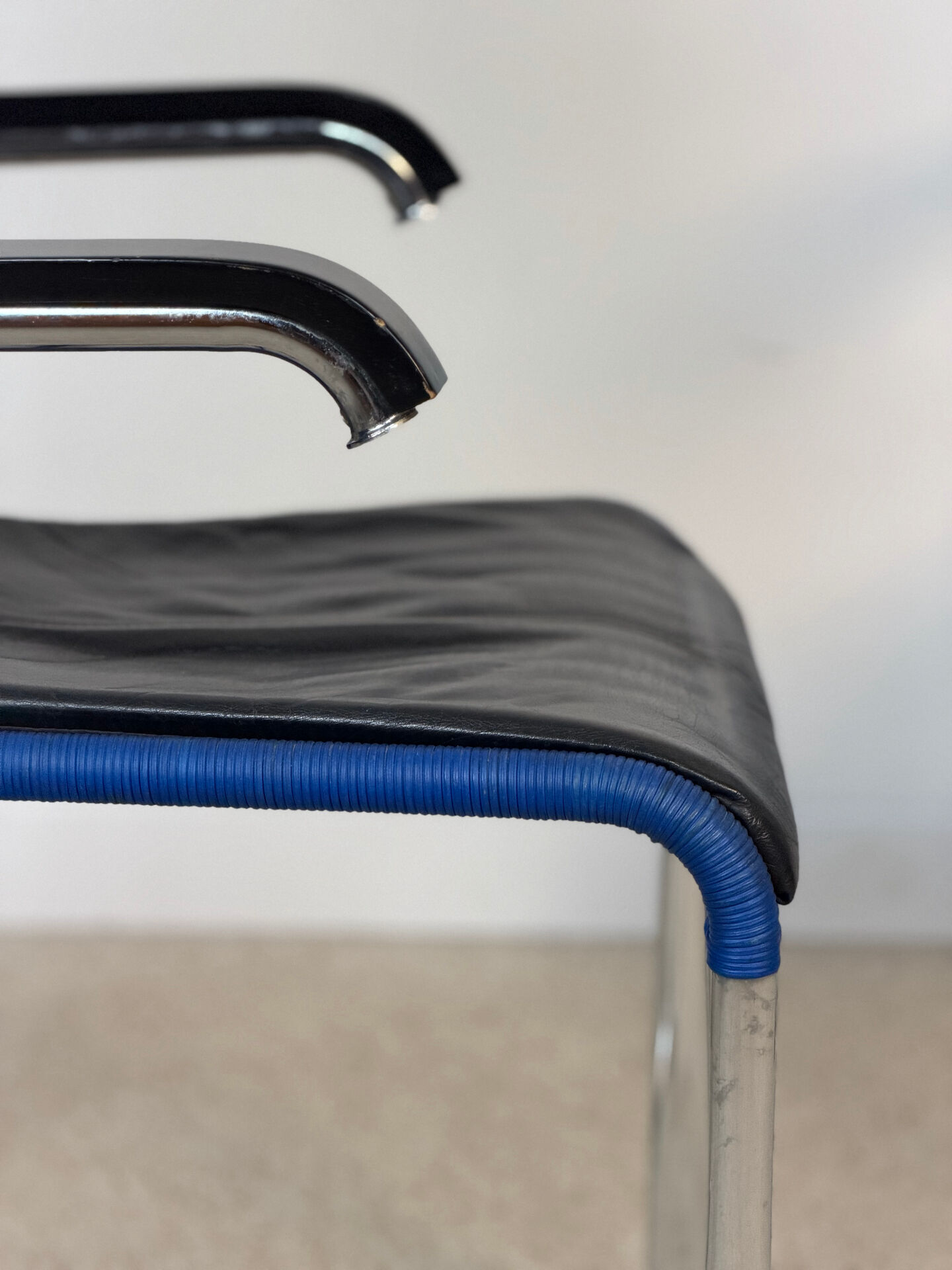 Paire de chaises Cantilever D25 Marcel Breuer pour Tecta – Bauhaus