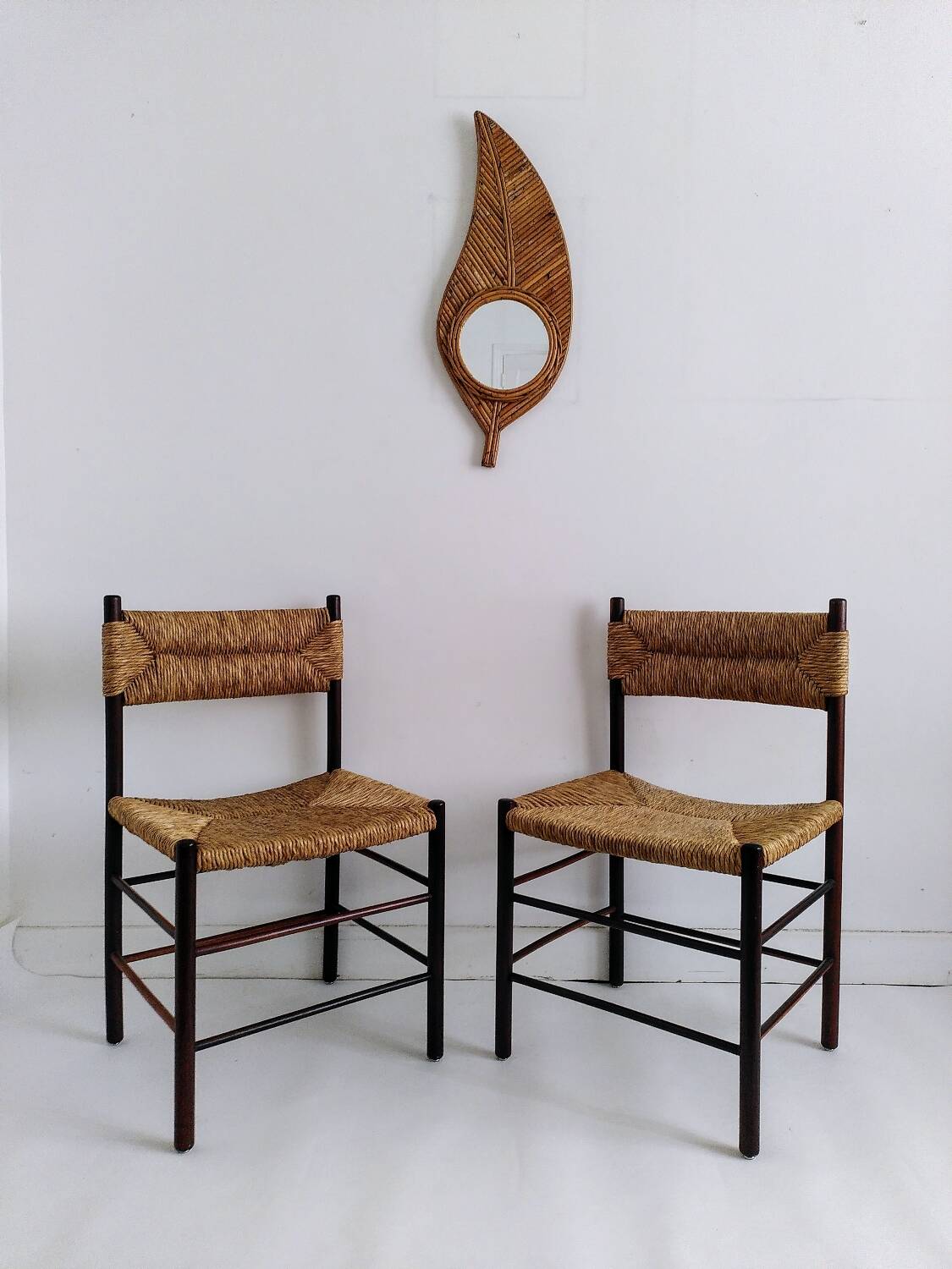 Dordogne chairs, Robert Sentou