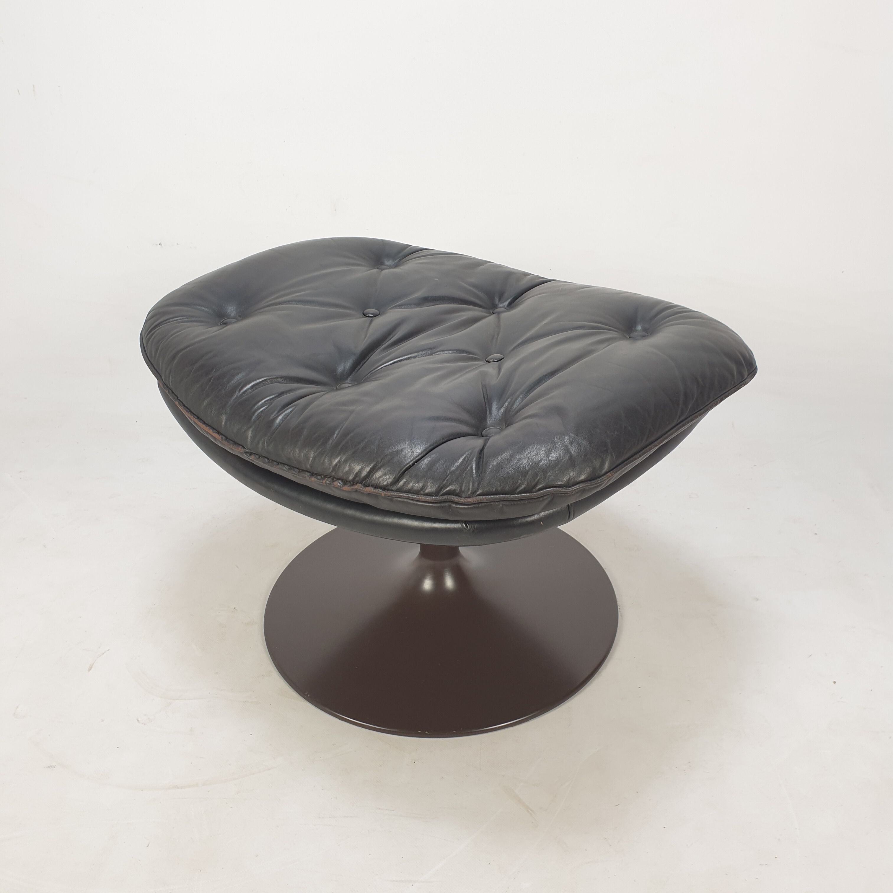 F588 armchair and ottoman by Geoffrey Harcourt for Artifort, 60s