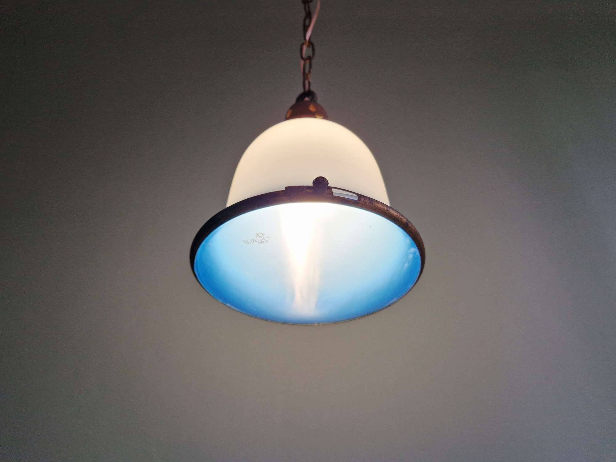 Suspension Bauhaus en opaline blanche et verre satiné bleu, années 1920