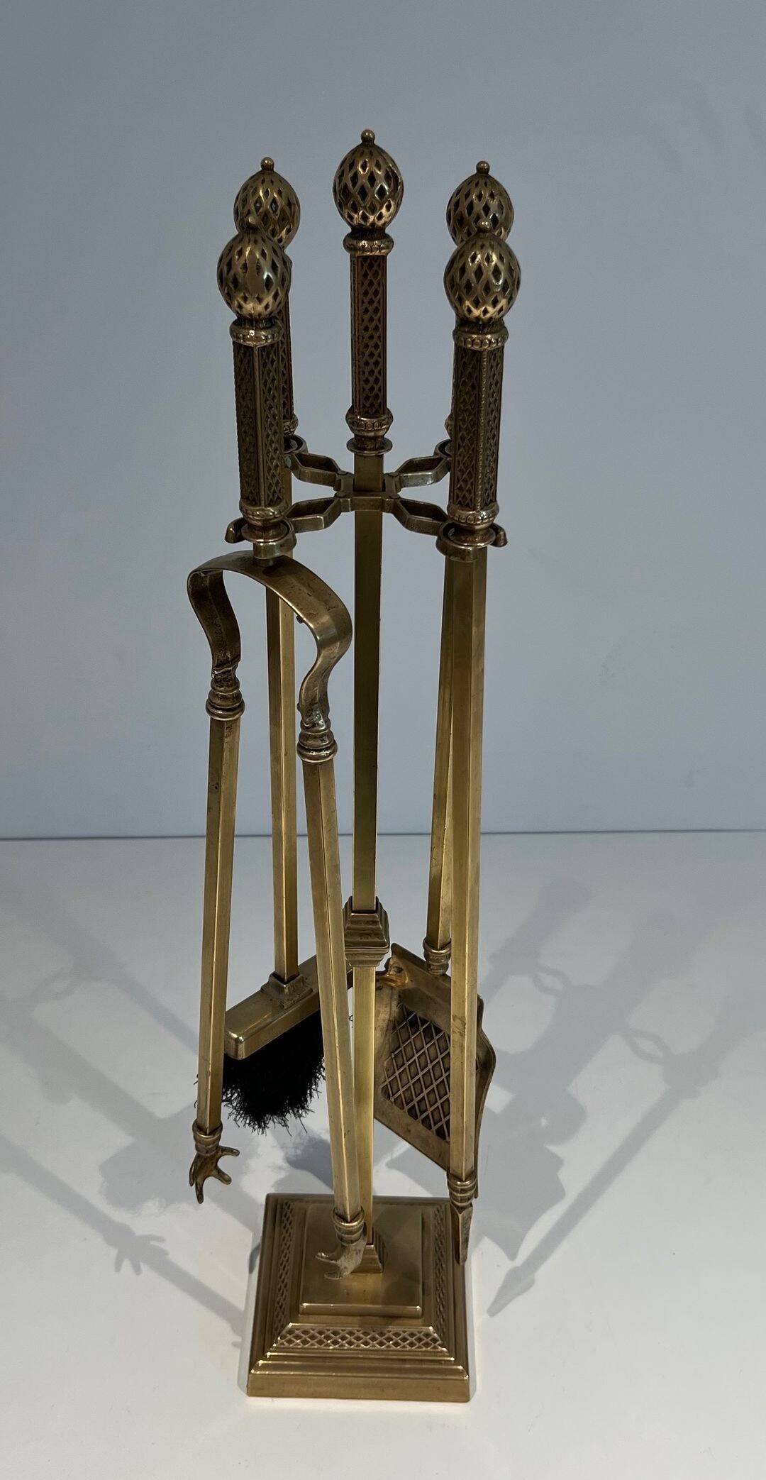 Neoclassical Fire Set in Bronze and Brass Finely Chiseled