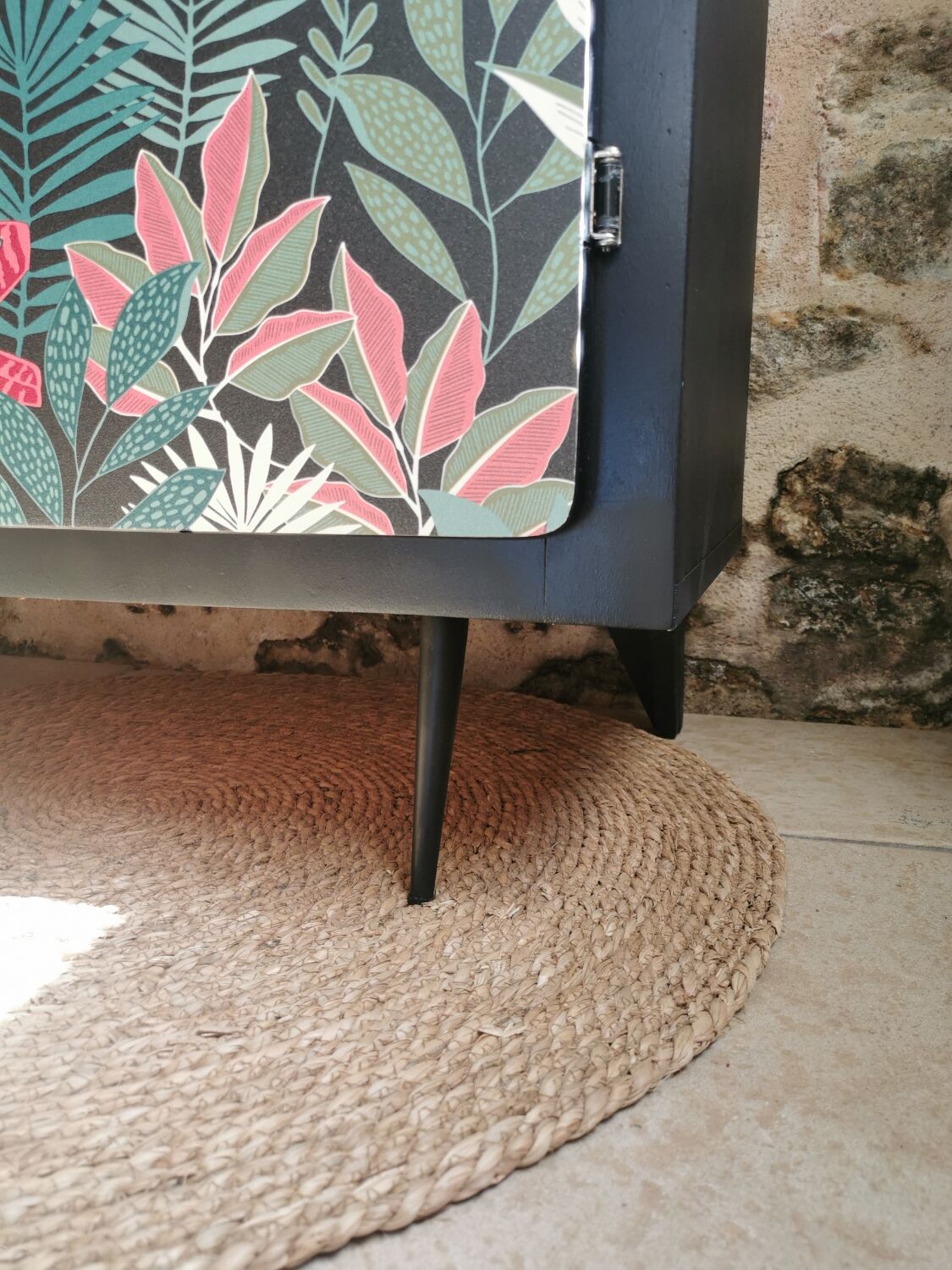 Formica vintage sideboard