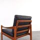 Fauteuil lounge vintage en teck par Illum Wikkelsø pour Niels Eilersen, 1960.