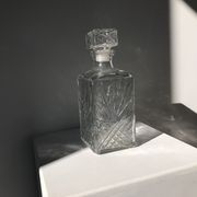 Carafe à whisky en verre