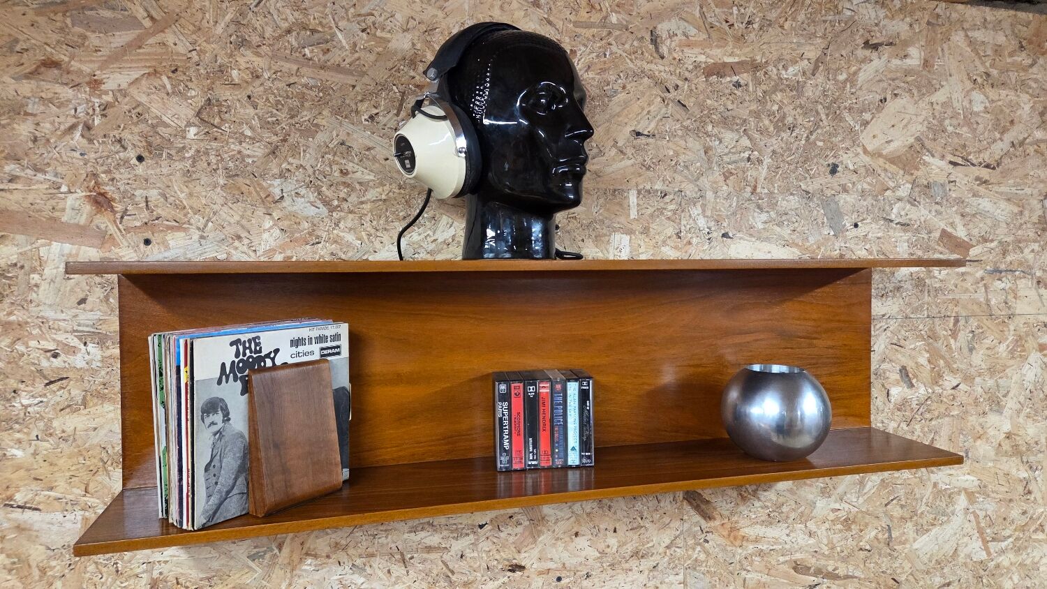 "Teak shelf Wilhelm Renz 1970"