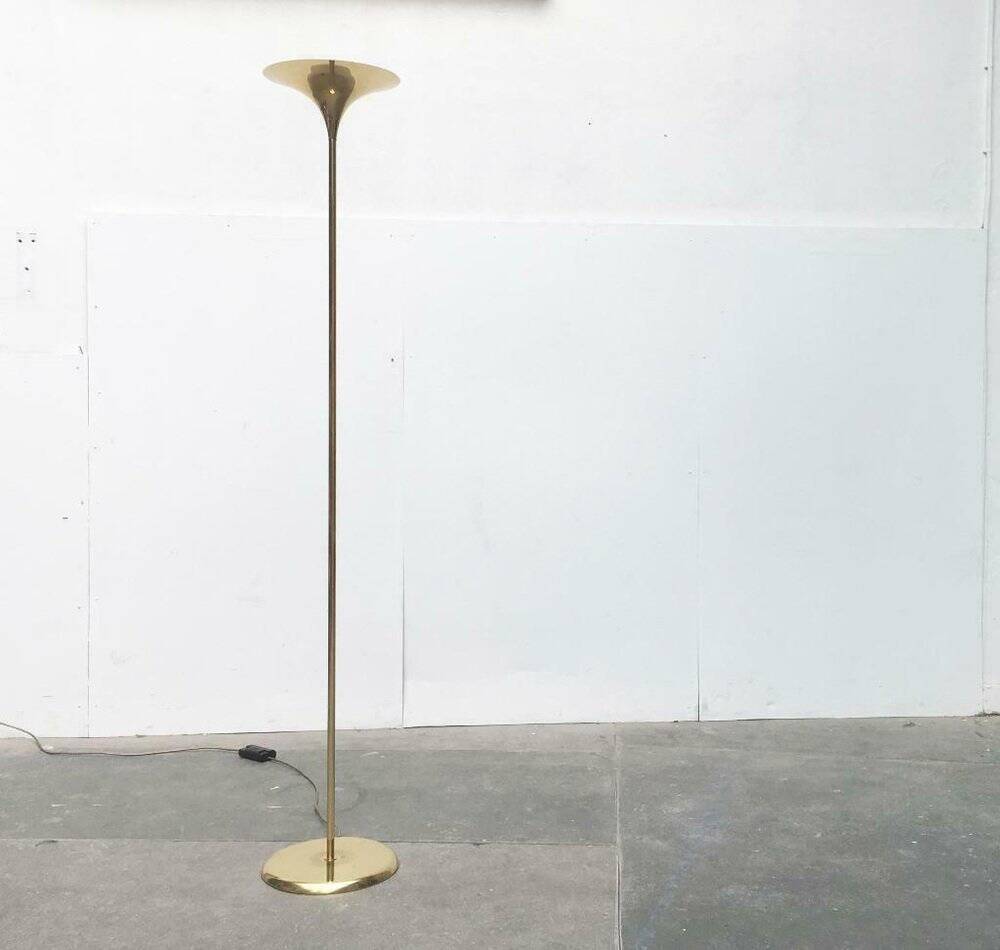 Vintage German floor lamp in Hollywood Regency style made of brass by Doria Leuchten, 1970s.
