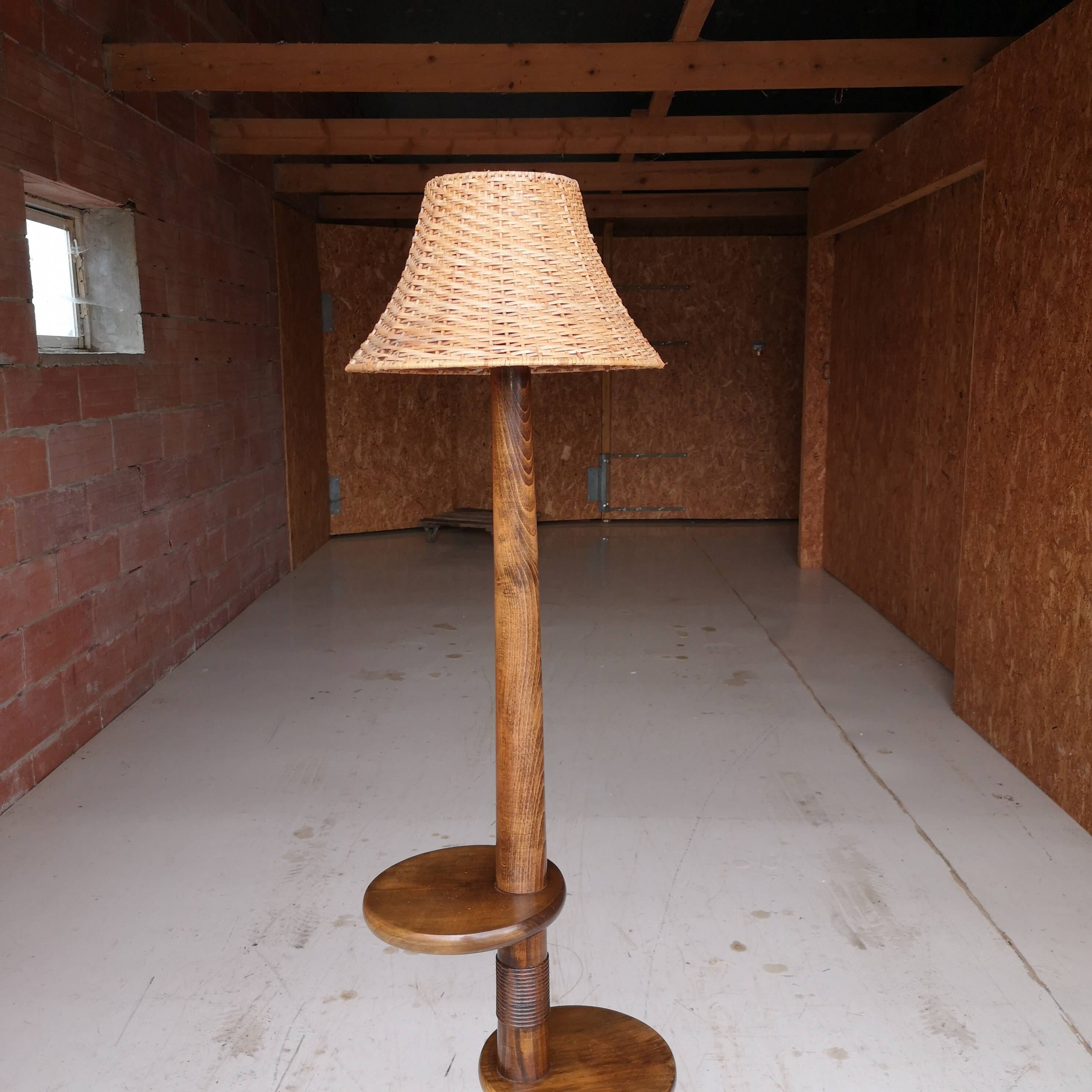 Dudouyt oak floor lamp with swivel shelves, 1940-1950 design