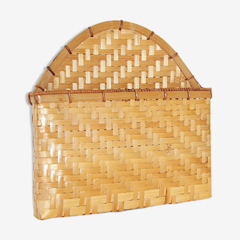 DOOR MAIL RATTAN