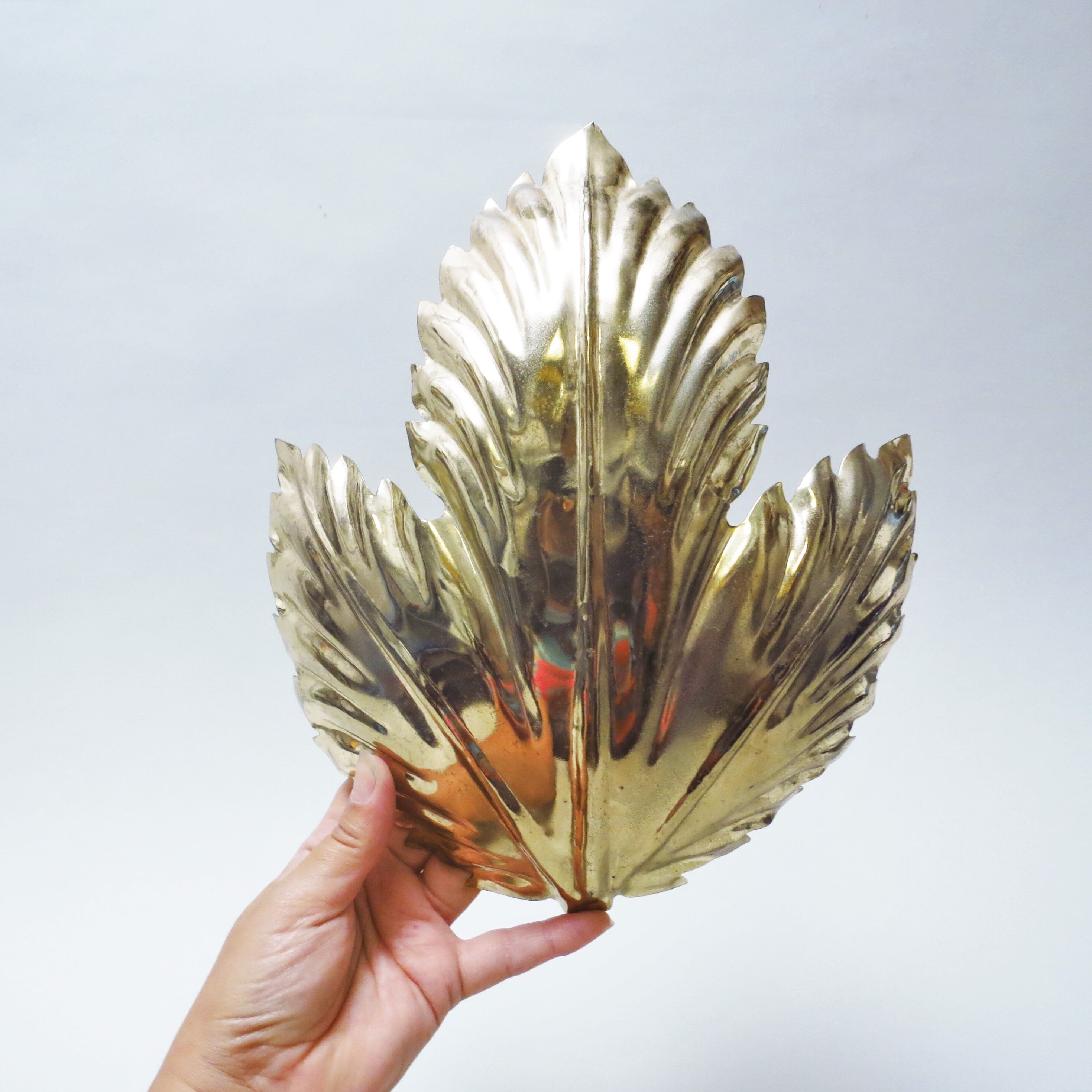Leaf wall lamp 70s