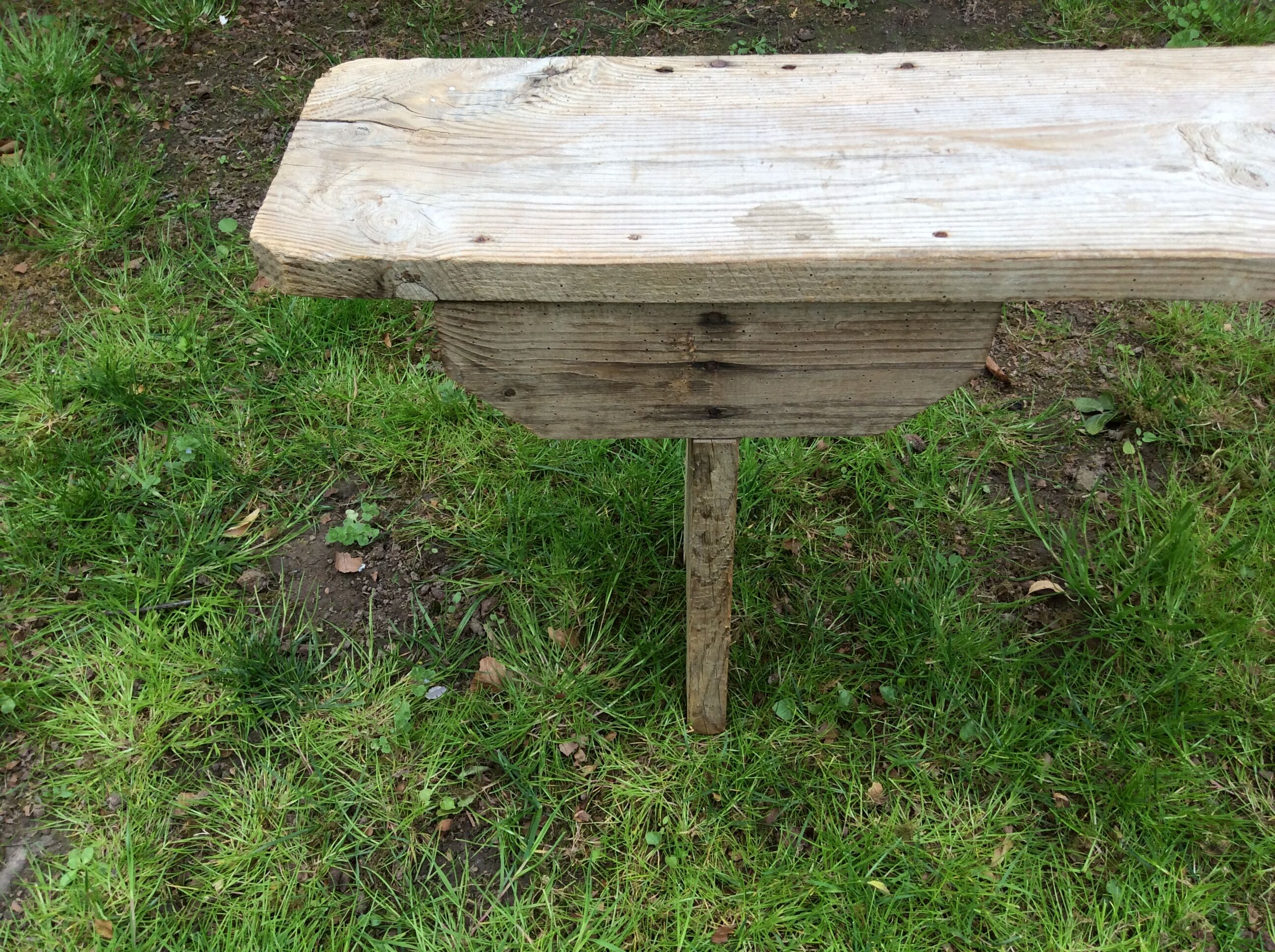 Banc brutaliste