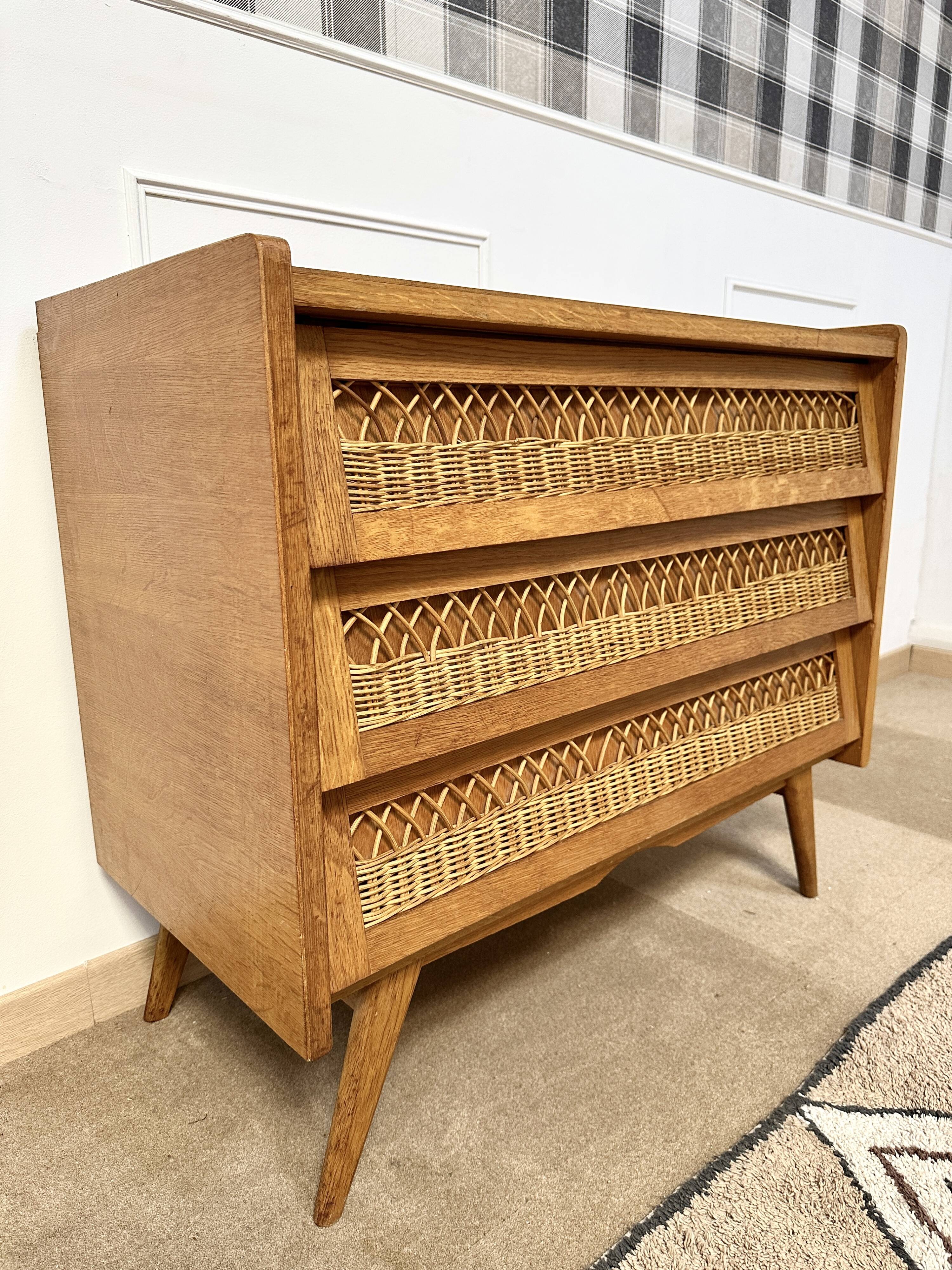 Rattan chest of drawers feet compass