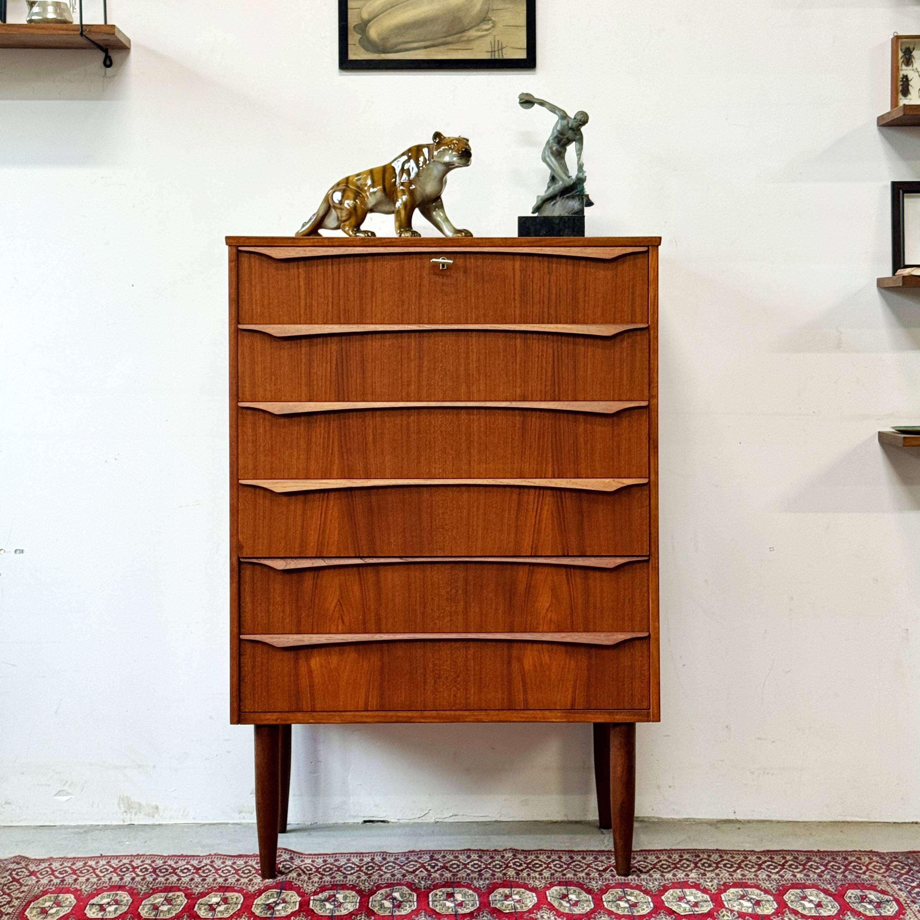 Teak Drawer Cabinet, Denmark 1960s/1970s, VNTG, Mid-C Modern