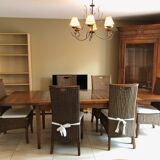 Dining room table