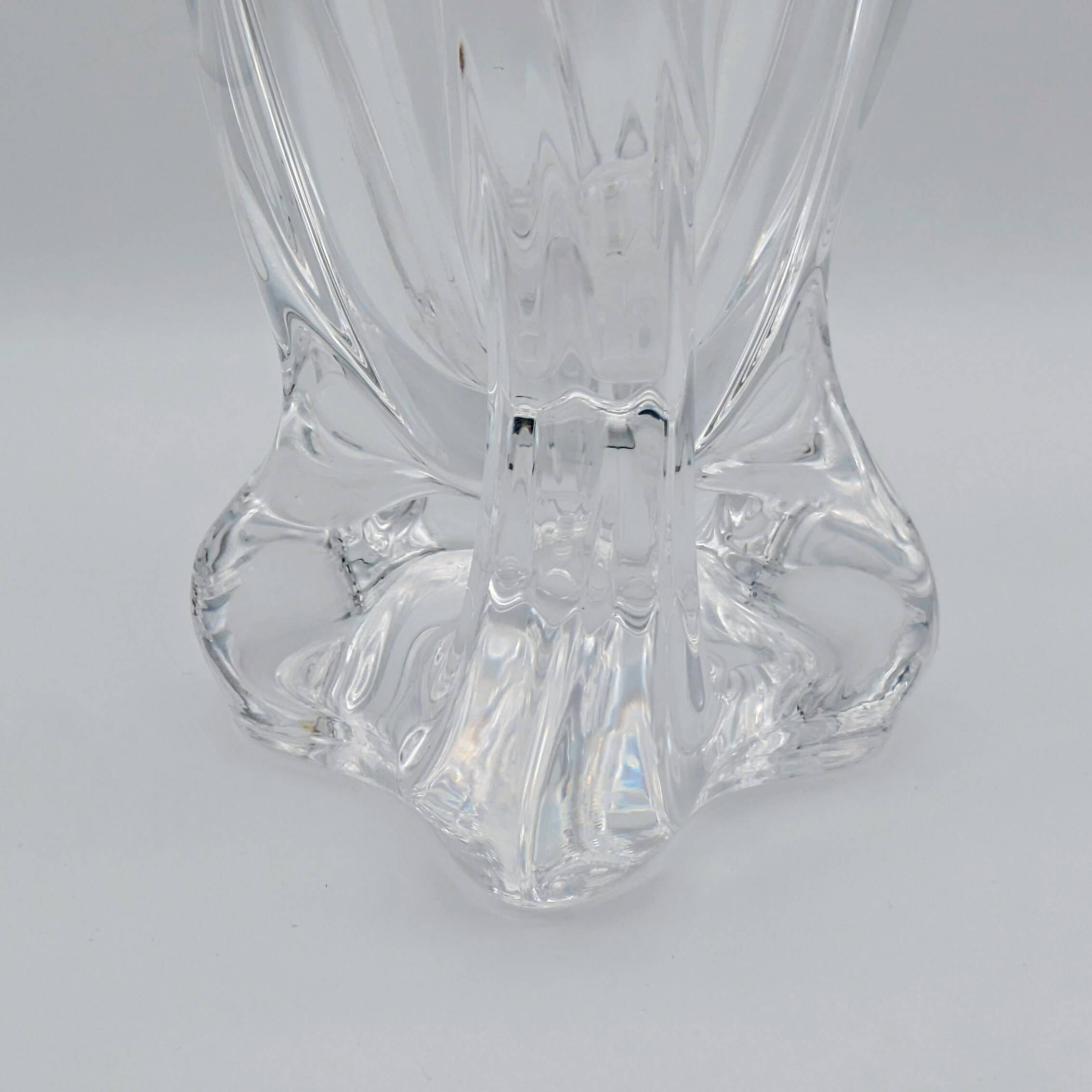 Large Pressed-Moulded Glass Vase "Swan" - Art Deco Style