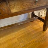 Bressane XVIII walnut table, 2 pulls, a drawer.