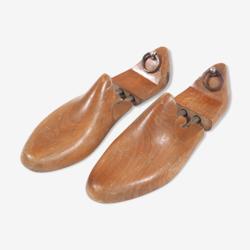 Pair of wooden shoe trees