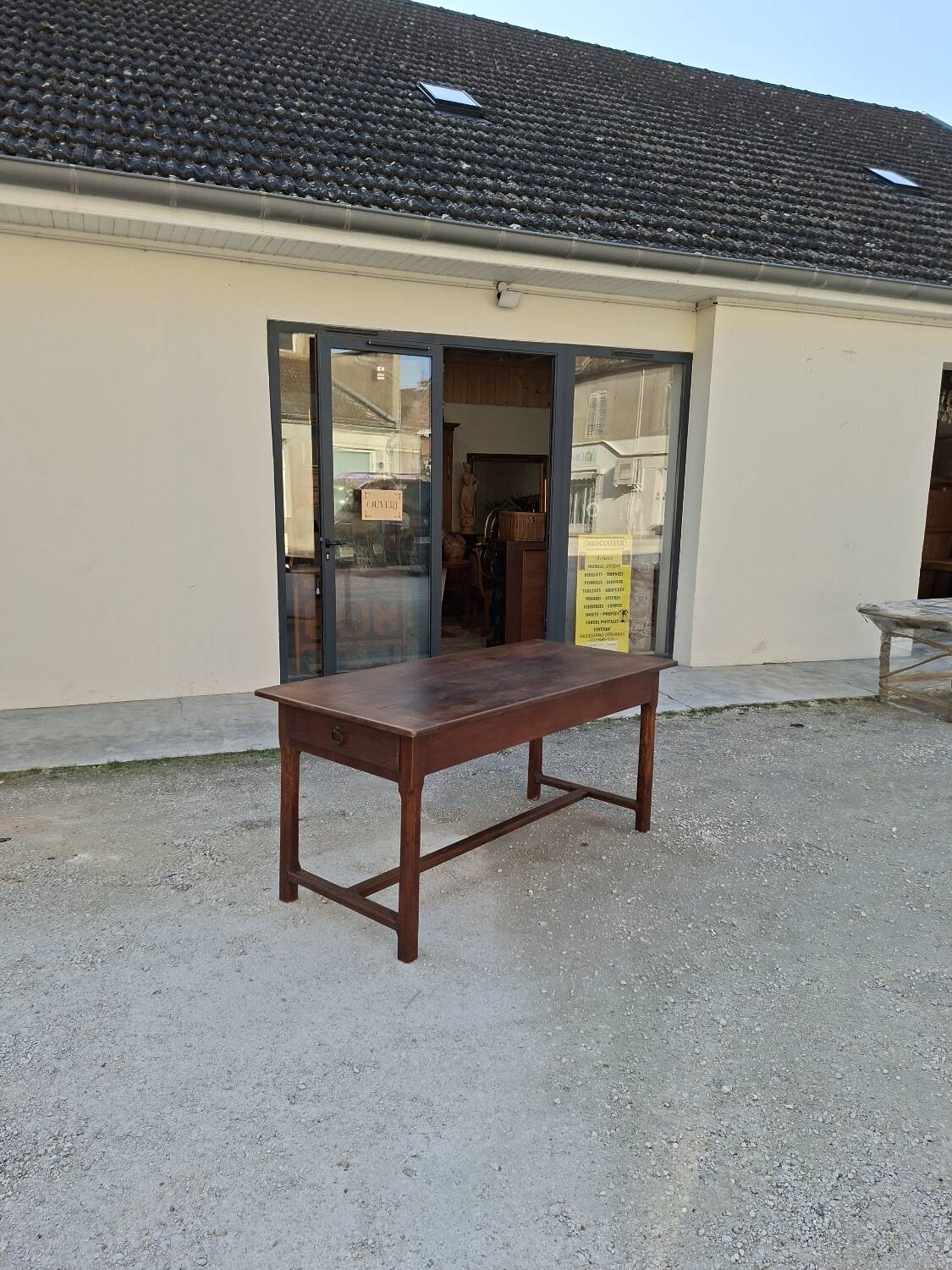 Rustic monastery farmhouse table, antique, 19th century, made of walnut.