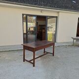 Rustic monastery farmhouse table, antique, 19th century, made of walnut.